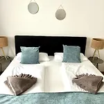 Lyma - Monteur S34 Apartament