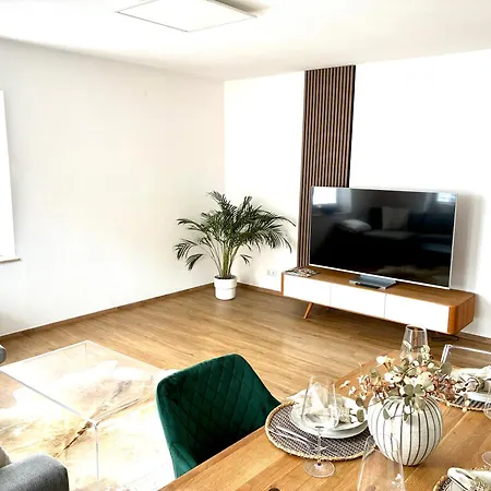 Apartment Lyma Suites - Family Suite S34 *